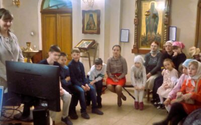 Ученики воскресной школы завершили учебный год интеллектуальной игрой