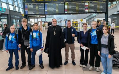 Клирик Успенского собора сопровождает хабаровских самбистов на Спортивных играх святого благоверного князя Александра Невского